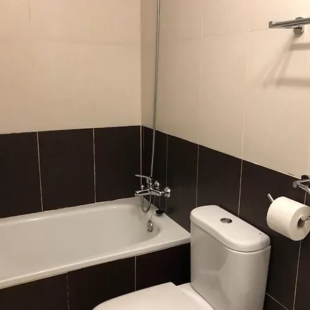 Apartment Oasis 4 - - Sleeps 4